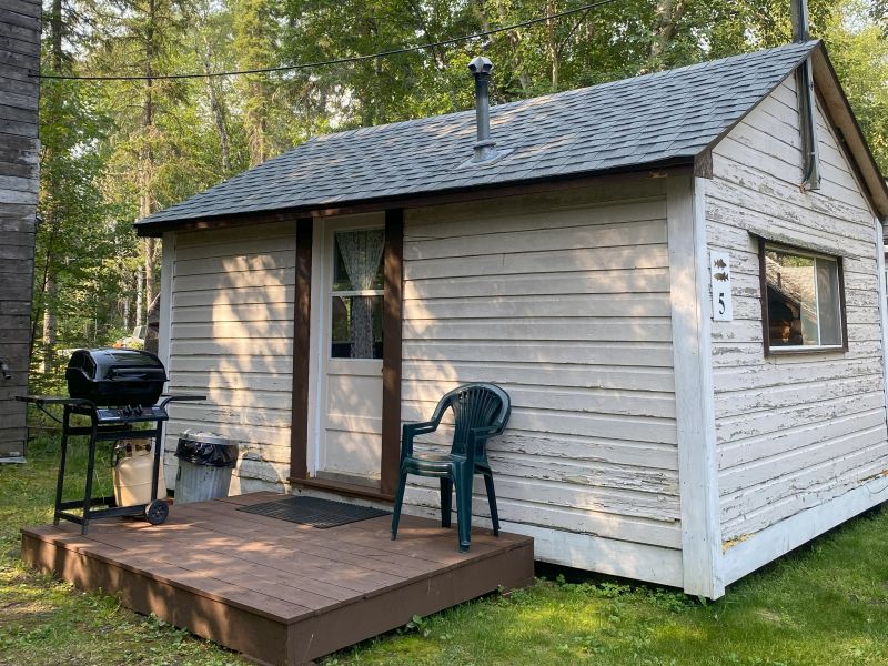 Cabin 5 T & D Amisk Camp, Amisk Lake Fishing , Saskatchewan, Canada